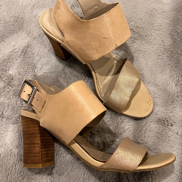 Franco Sarto tan chunky heel sandals - 6.5 - Picture 2 of 7